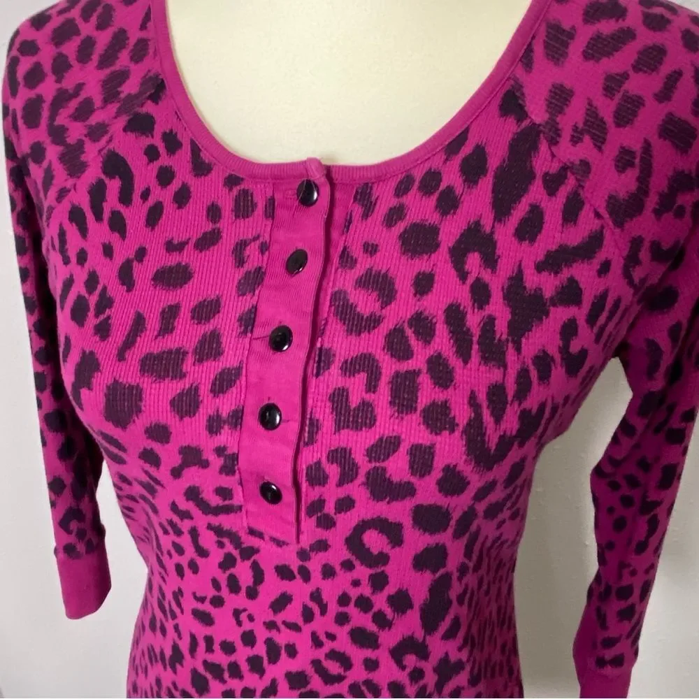 Betsy Johnson Intimates Pink Animal Print Thermal P.J Top Women's Size Small